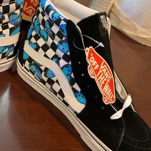 BRAND NEW Vans Hightops